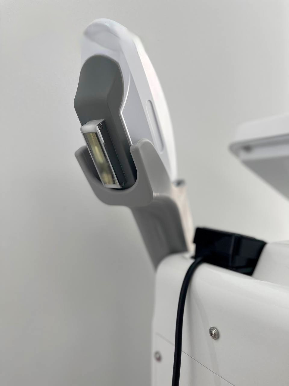 модель Hybrid Prof (напольный) - изображение №3