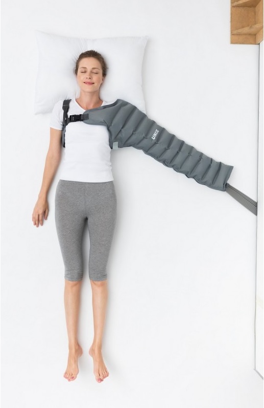 Maxstar Unix Lympha Master на руку