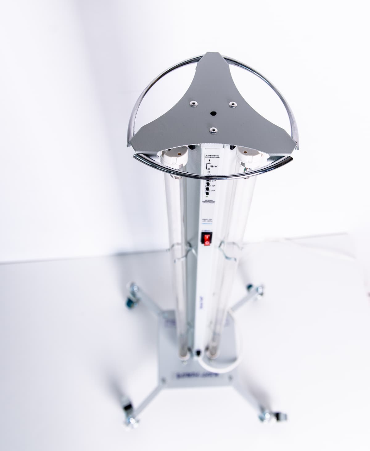 Облучатель УФ-бактерицидный трехламповый напольный передвижной ОБН-04-"Я-ФП" - изображение №5