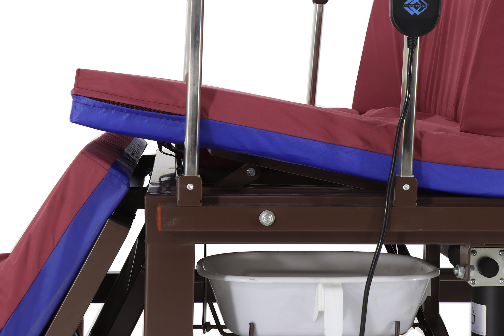 Med-Mos DB-11А с боковым переворачиванием, туалетным устройством и функцией «кардиокресло» - изображение №10