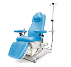 С подлокотниками AP4195